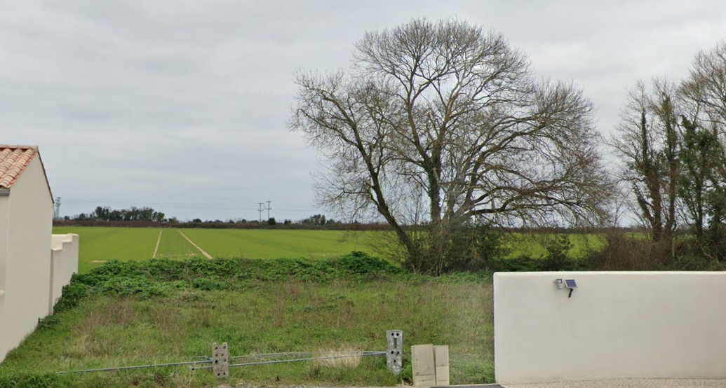 Terrain seul à La Jarne en Charente-Maritime (17) de 588 m² à vendre au prix de 280000€ - 1