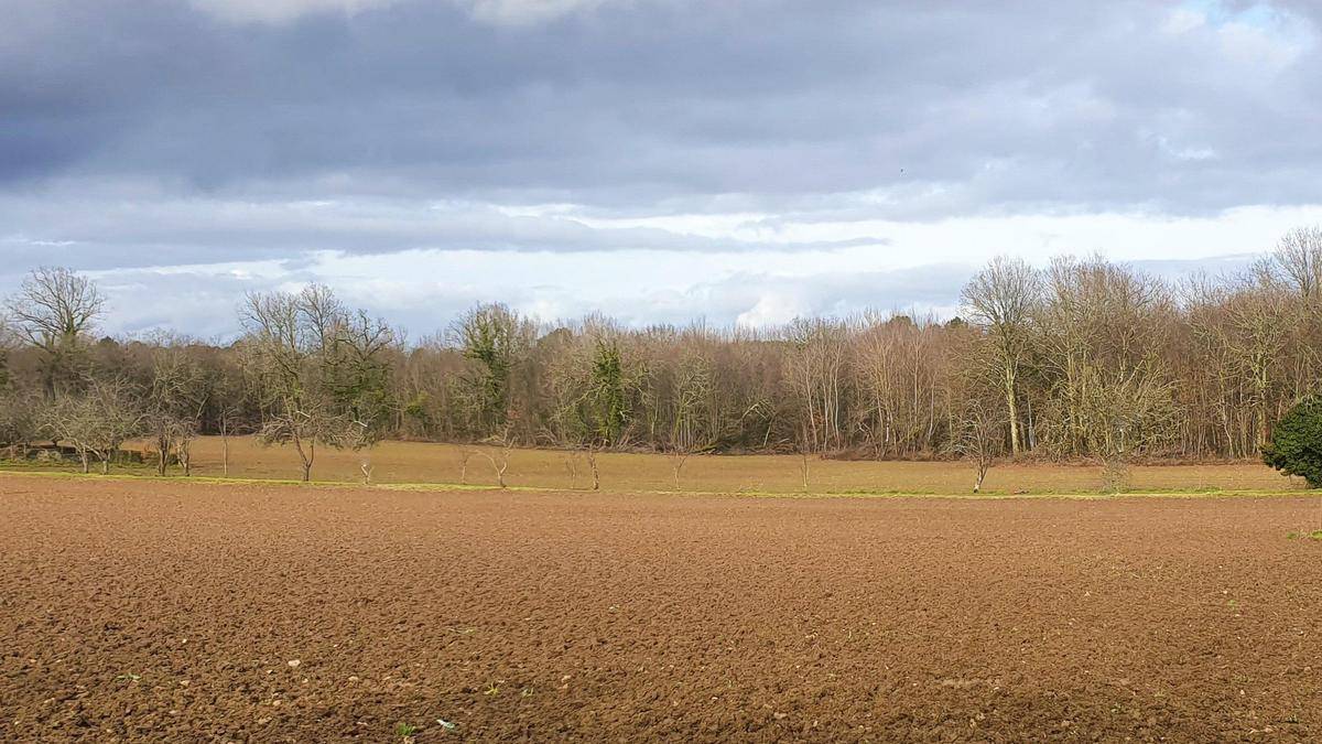 Terrain seul à La Chapelle-Gonaguet en Dordogne (24) de 1500 m² à vendre au prix de 35000€