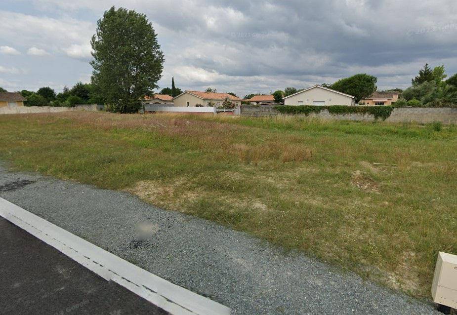 Terrain seul à La Sauve en Gironde (33) de 400 m² à vendre au prix de 71000€
