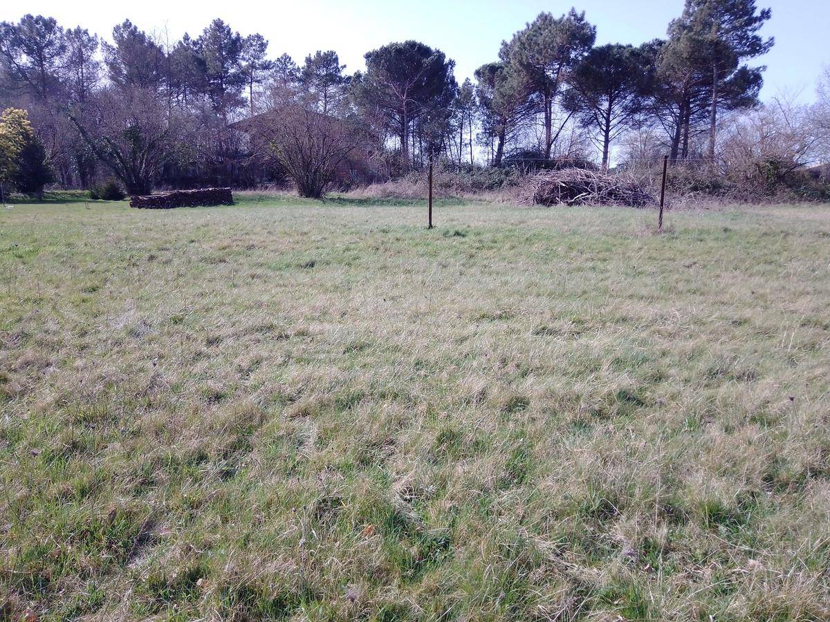 Terrain seul à Vayres en Gironde (33) de 475 m² à vendre au prix de 128000€