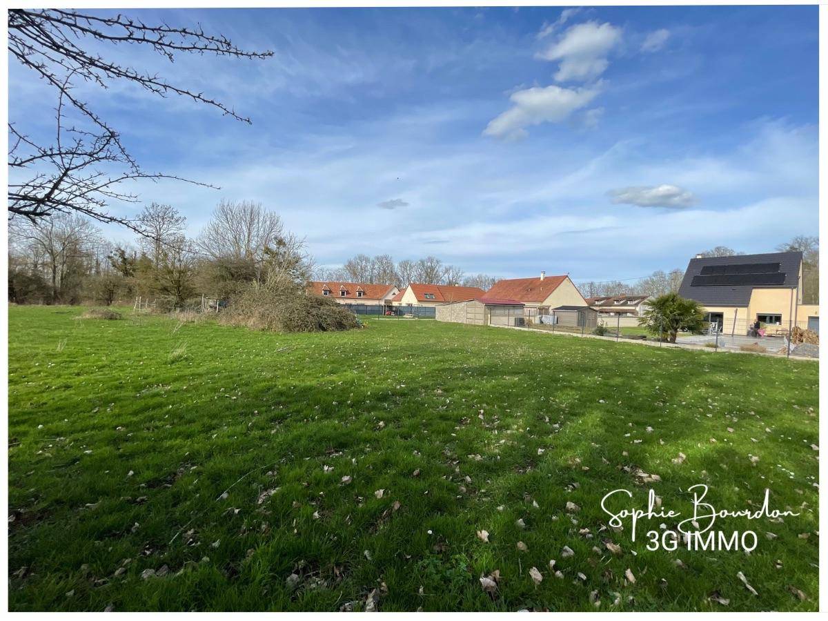 Terrain seul à Monéteau en Yonne (89) de 1293 m² à vendre au prix de 65000€ - 2