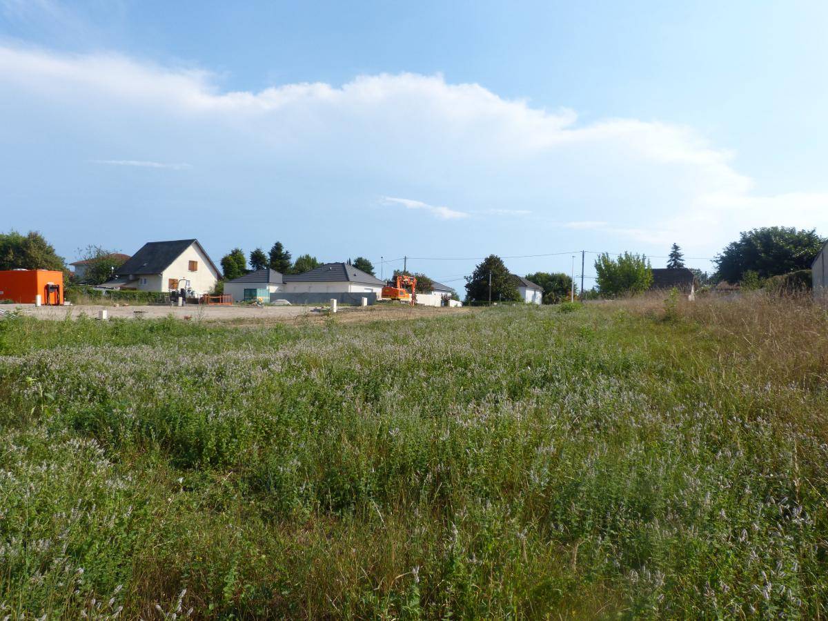 Terrain seul à Lescar en Pyrénées-Atlantiques (64) de 1389 m² à vendre au prix de 120000€