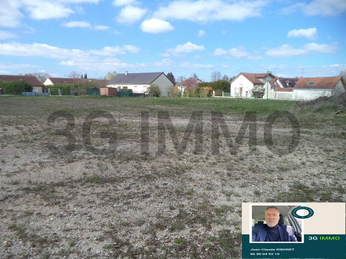 Terrain seul à Romilly-sur-Seine en Aube (10) de 4853 m² à vendre au prix de 143000€ - 1