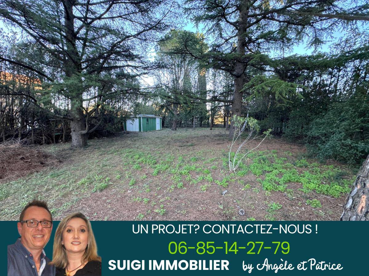 Terrain seul à Sorgues en Vaucluse (84) de 889 m² à vendre au prix de 108000€ - 1
