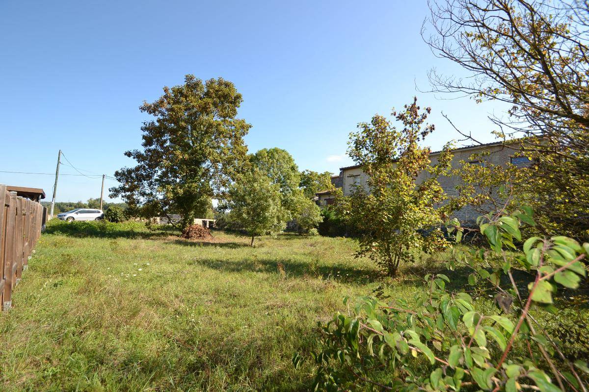Terrain seul à Podensac en Gironde (33) de 977 m² à vendre au prix de 167000€ - 4