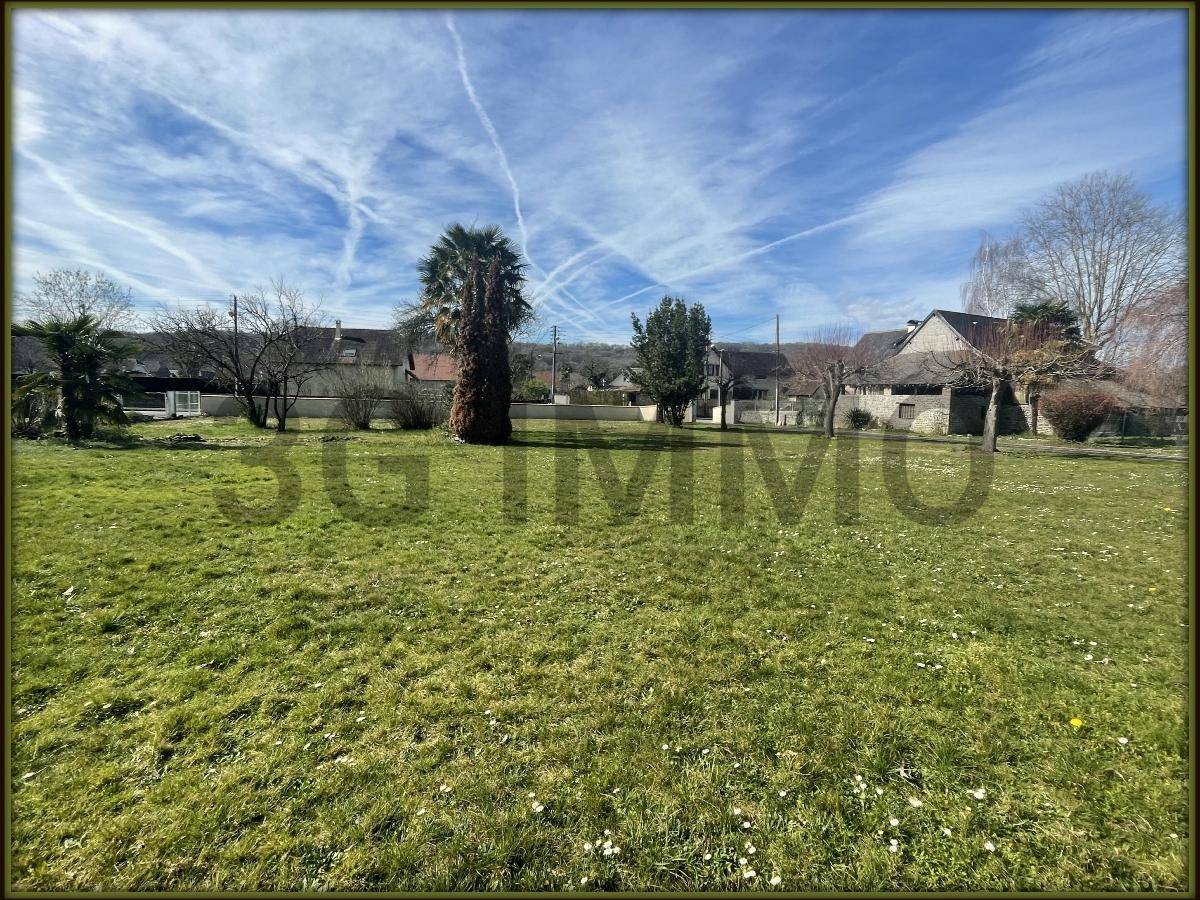 Terrain seul à Artiguelouve en Pyrénées-Atlantiques (64) de 800 m² à vendre au prix de 127200€ - 2