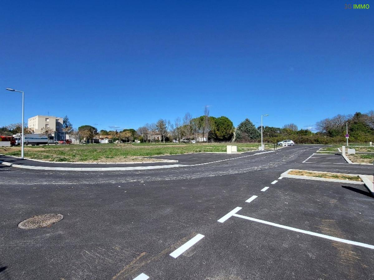 Terrain seul à Saint-Chaptes en Gard (30) de 350 m² à vendre au prix de 108000€ - 3