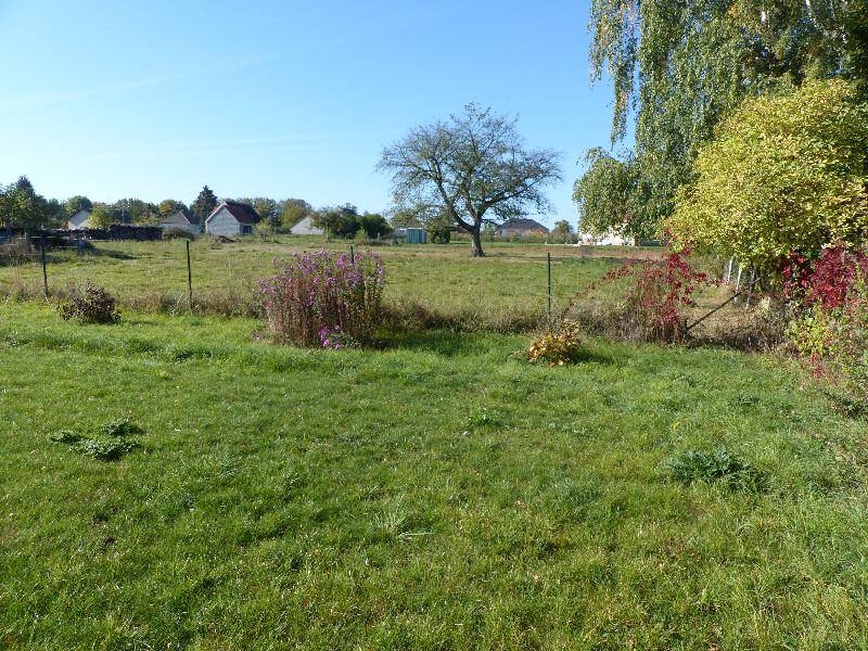Terrain seul à Muirancourt en Oise (60) de 856 m² à vendre au prix de 28000€ - 1