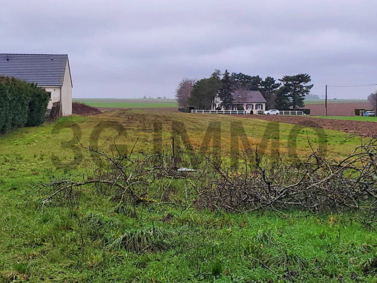 Terrain seul à Étampes en Essonne (91) de 1450 m² à vendre au prix de 67000€ - 1
