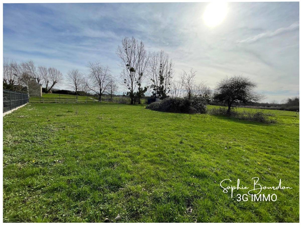 Terrain seul à Monéteau en Yonne (89) de 1293 m² à vendre au prix de 65000€ - 1