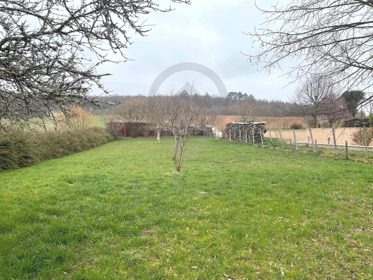 Terrain seul à Brosses en Yonne (89) de 1002 m² à vendre au prix de 19000€ - 1