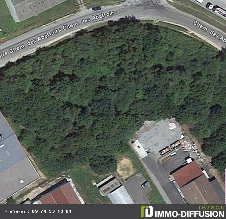 Terrain seul à Saint-Junien en Haute-Vienne (87) de 10436 m² à vendre au prix de 263750€