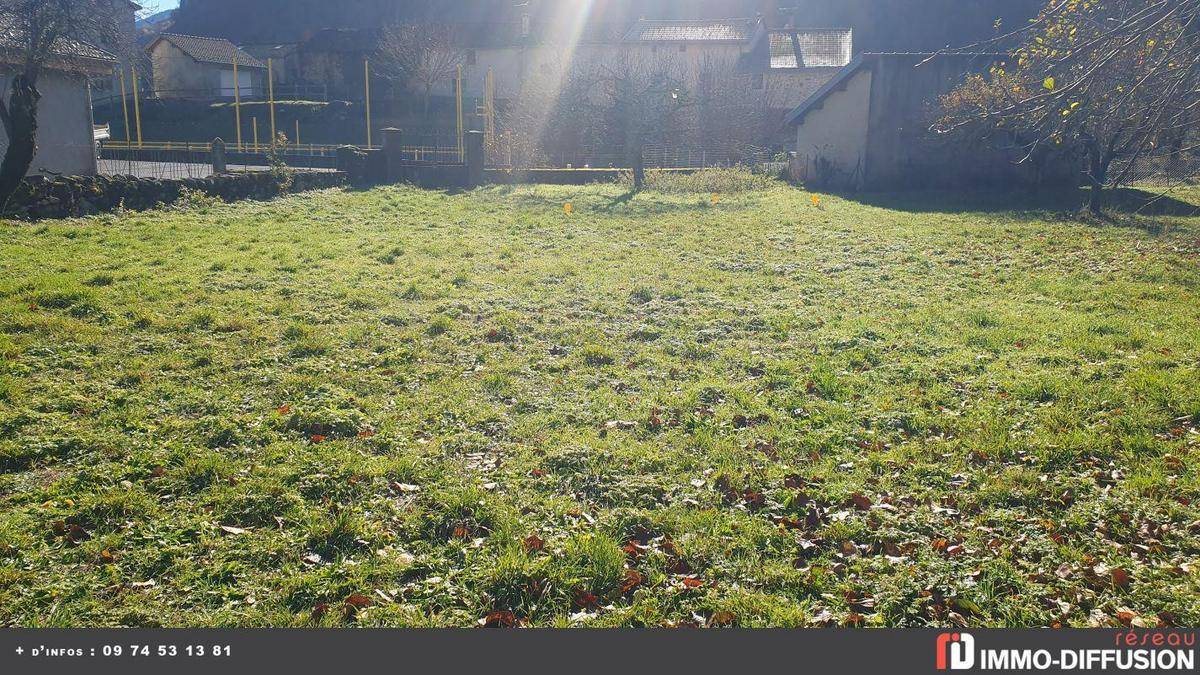 Terrain seul à Les Cabannes en Ariège (09) de 933 m² à vendre au prix de 36000€ - 3