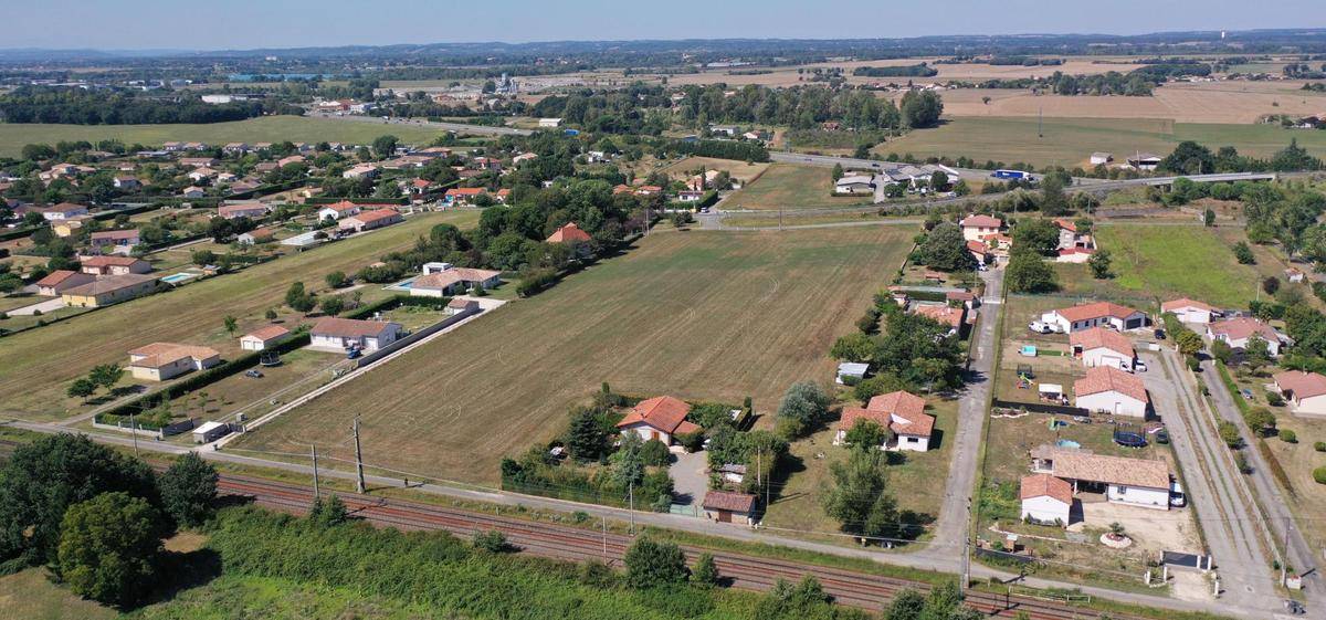 Terrain seul à Marquefave en Haute-Garonne (31) de 703 m² à vendre au prix de 66000€ - 4