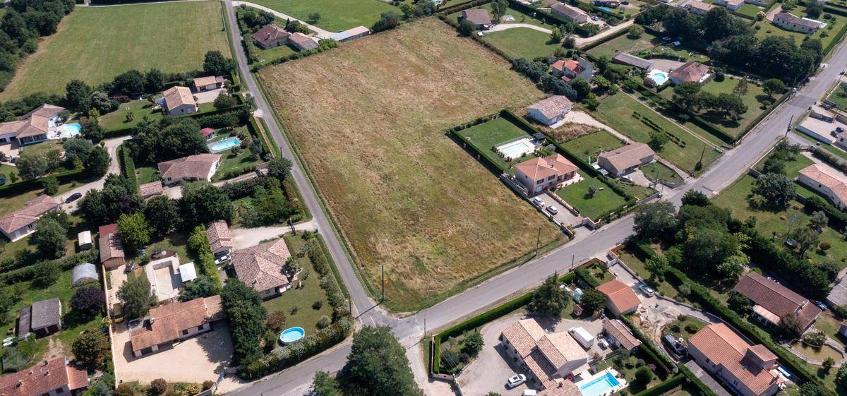 Terrain seul à Montbeton en Tarn-et-Garonne (82) de 585 m² à vendre au prix de 59000€ - 1