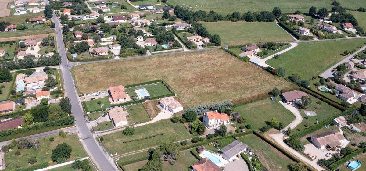 Terrain seul à Montbeton en Tarn-et-Garonne (82) de 585 m² à vendre au prix de 59000€ - 3