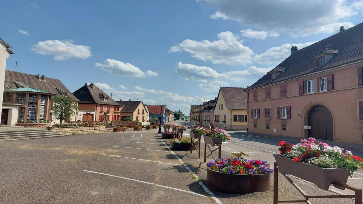 Terrain seul à Bennwihr en Haut-Rhin (68) de 230 m² à vendre au prix de 76150€ - 3