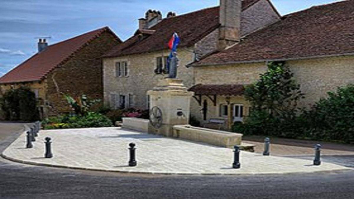 Terrain seul à Chemaudin et Vaux en Doubs (25) de 630 m² à vendre au prix de 89500€ - 3