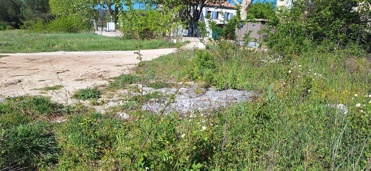 Terrain seul à Vallon-Pont-d'Arc en Ardèche (07) de 612 m² à vendre au prix de 88000€ - 2