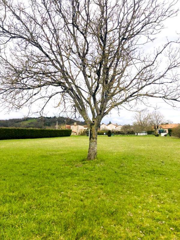 Terrain seul à Brantôme en Périgord en Dordogne (24) de 2406 m² à vendre au prix de 37500€ - 2