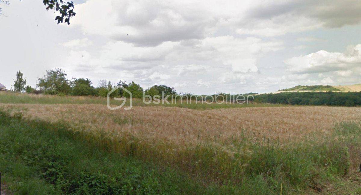 Terrain seul à Charbuy en Yonne (89) de 1500 m² à vendre au prix de 53800€ - 2