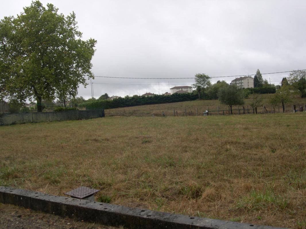 Terrain seul à Castelnau-Rivière-Basse en Hautes-Pyrénées (65) de 1055 m² à vendre au prix de 21000€ - 1