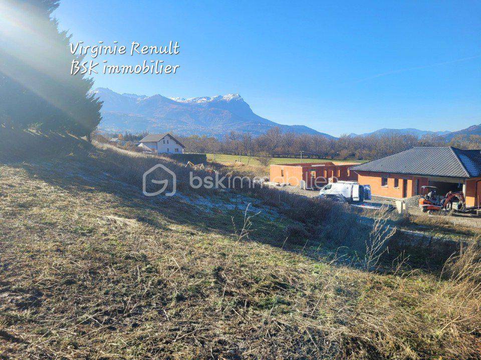 Terrain seul à Saint-Sauveur en Hautes-Alpes (05) de 493 m² à vendre au prix de 126000€ - 1