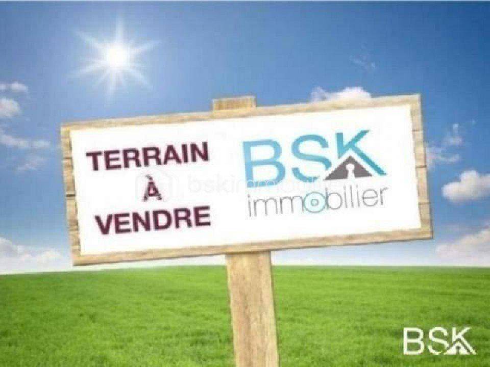 Terrain seul à Mairé-Levescault en Deux-Sèvres (79) de 1000 m² à vendre au prix de 9900€