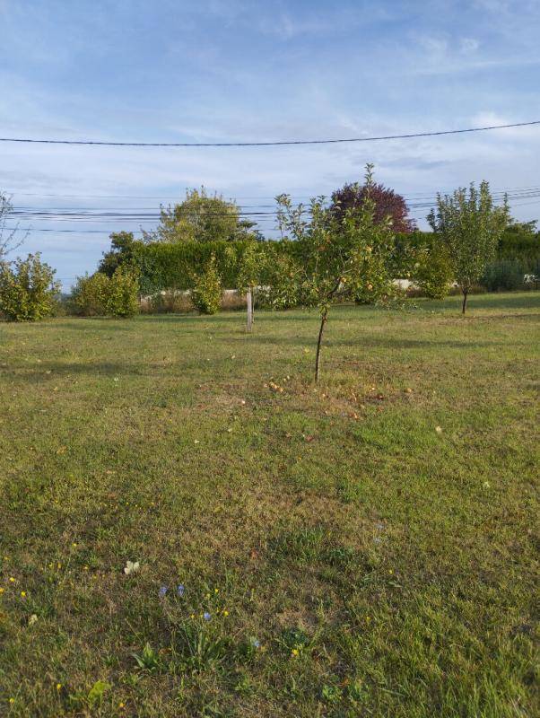 Terrain seul à Mensignac en Dordogne (24) de 1100 m² à vendre au prix de 32990€ - 1