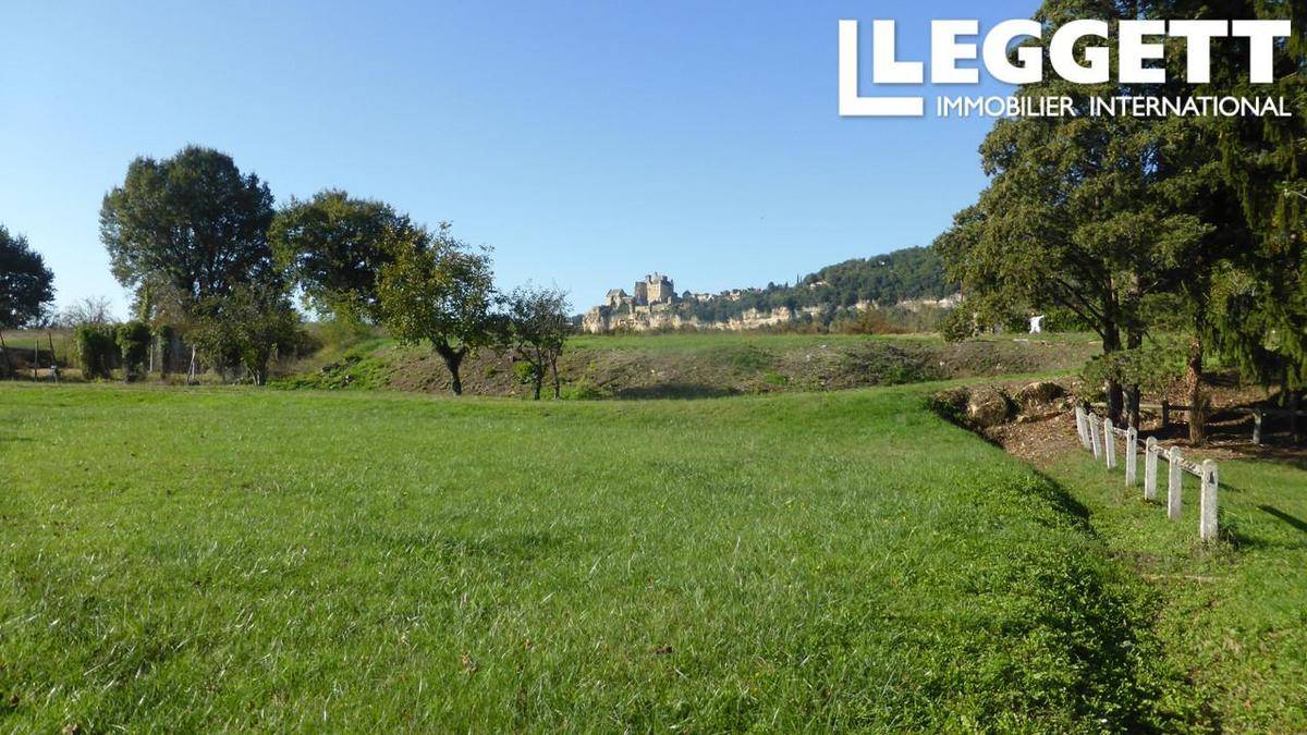 Terrain seul à Beynac-et-Cazenac en Dordogne (24) de 1893 m² à vendre au prix de 31600€ - 1