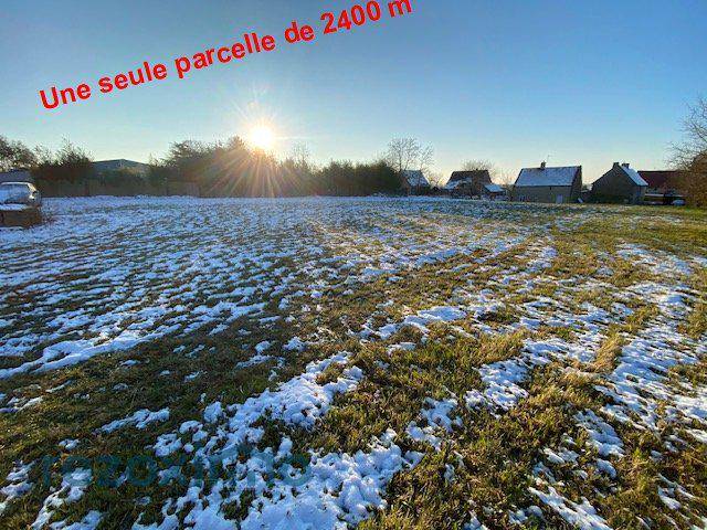 Terrain seul à Mézidon Vallée d'Auge en Calvados (14) de 2400 m² à vendre au prix de 87000€ - 1