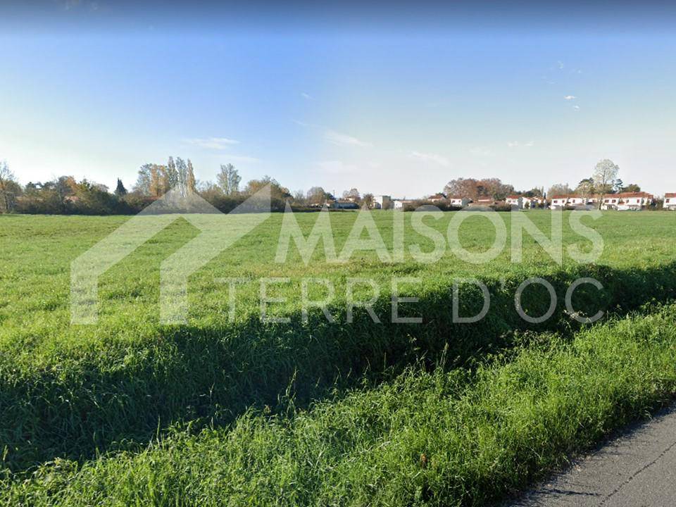 Terrain seul à Revel en Haute-Garonne (31) de 615 m² à vendre au prix de 55900€ - 1