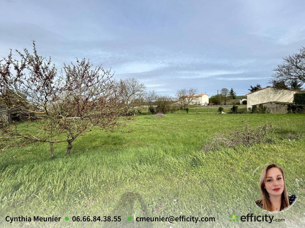 Terrain seul à Mansle en Charente (16) de 1500 m² à vendre au prix de 24200€ - 2