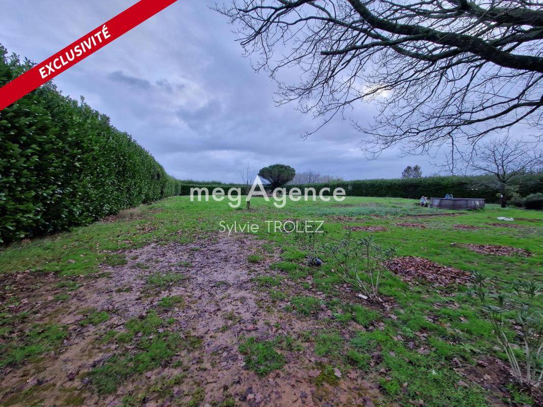 Terrain seul à Le Champ-Saint-Père en Vendée (85) de 4000 m² à vendre au prix de 138000€ - 2