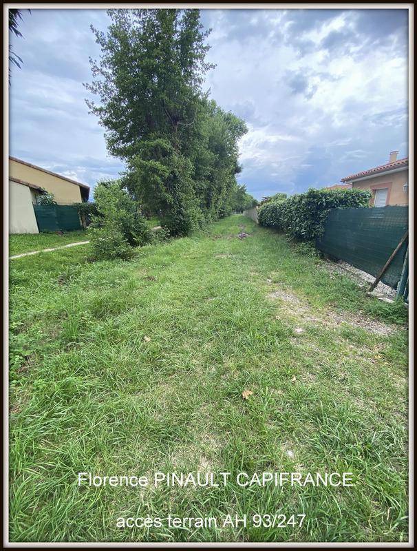 Terrain seul à Barbazan-Debat en Hautes-Pyrénées (65) de 5320 m² à vendre au prix de 285950€ - 3