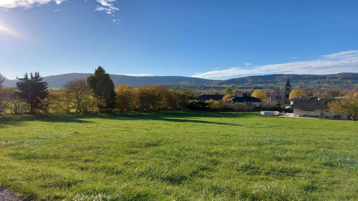 Terrain seul à Entrelacs en Savoie (73) de 576 m² à vendre au prix de 203000€ - 1