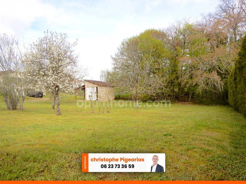 Terrain seul à Trélissac en Dordogne (24) de 1528 m² à vendre au prix de 75900€ - 3
