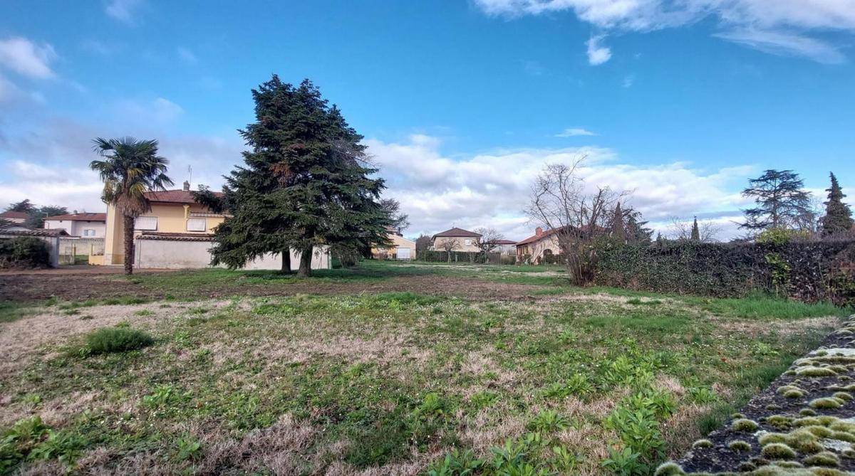 Terrain seul à Marcy-l'Étoile en Rhône (69) de 1000 m² à vendre au prix de 430000€ - 1