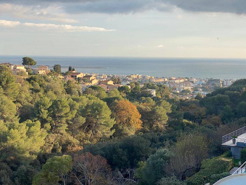 Terrain seul à Cagnes-sur-Mer en Alpes-Maritimes (06) de 4811 m² à vendre au prix de 700000€ - 1