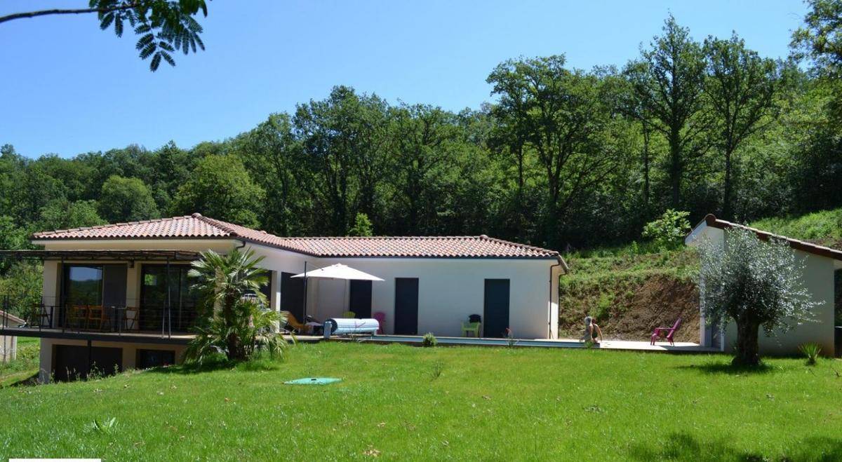 Programme terrain + maison à Figeac en Lot (46) de 127 m² à vendre au prix de 443000€ - 3