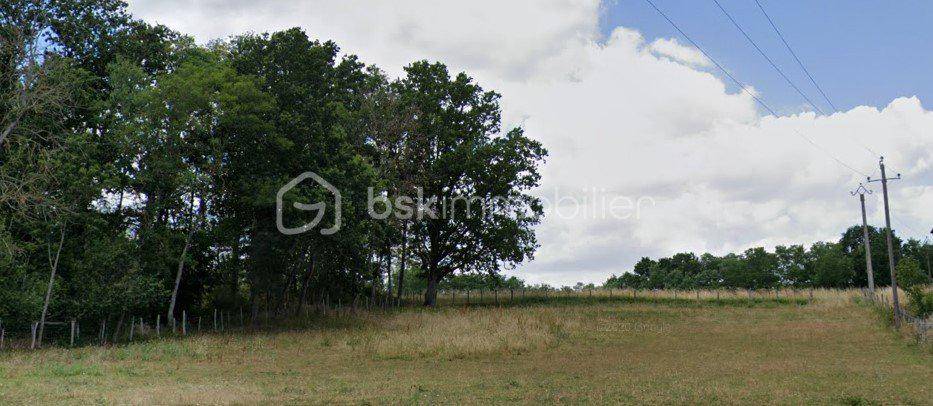 Terrain seul à Charbuy en Yonne (89) de 2566 m² à vendre au prix de 65000€ - 2