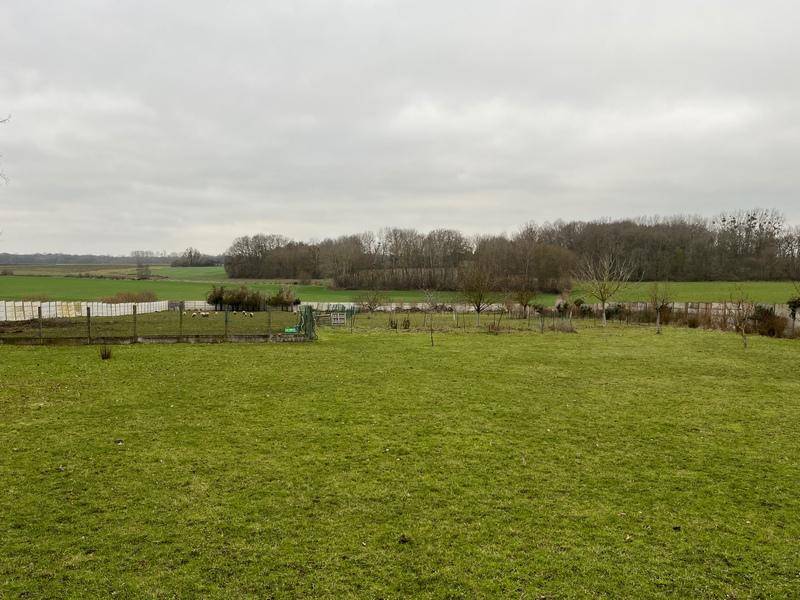 Terrain seul à Thoiry en Yvelines (78) de 2113 m² à vendre au prix de 200000€