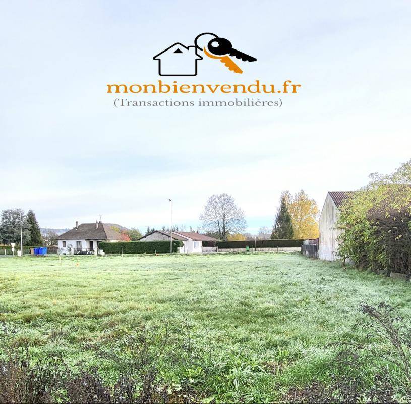 Terrain seul à Arpajon-sur-Cère en Cantal (15) de 500 m² à vendre au prix de 40000€ - 1