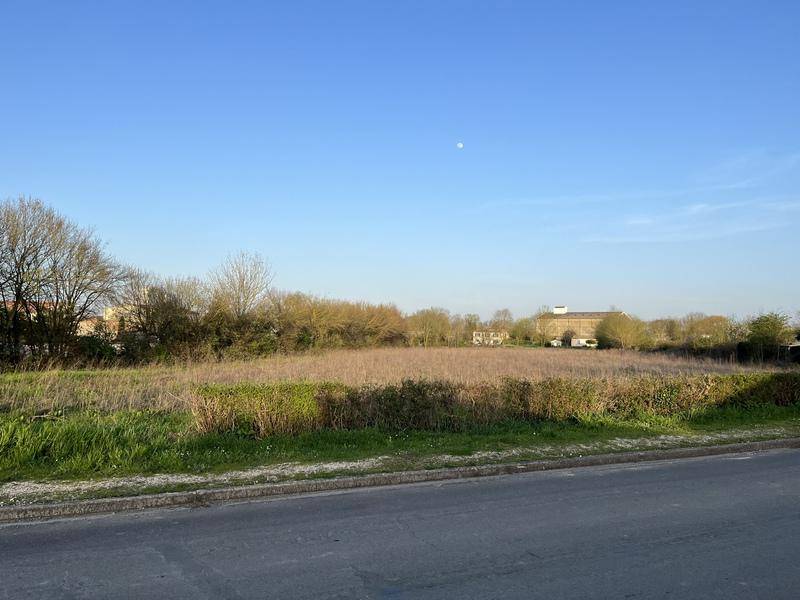 Terrain seul à Loulay en Charente-Maritime (17) de 9694 m² à vendre au prix de 52000€