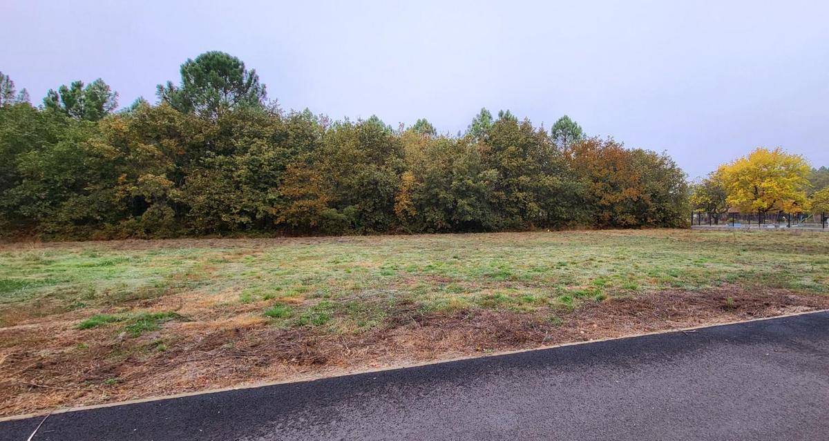 Terrain seul à Le Teich en Gironde (33) de 720 m² à vendre au prix de 259900€ - 3