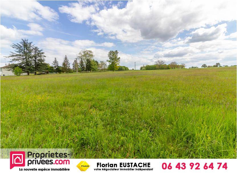 Terrain seul à Chabris en Indre (36) de 4359 m² à vendre au prix de 48990€ - 1