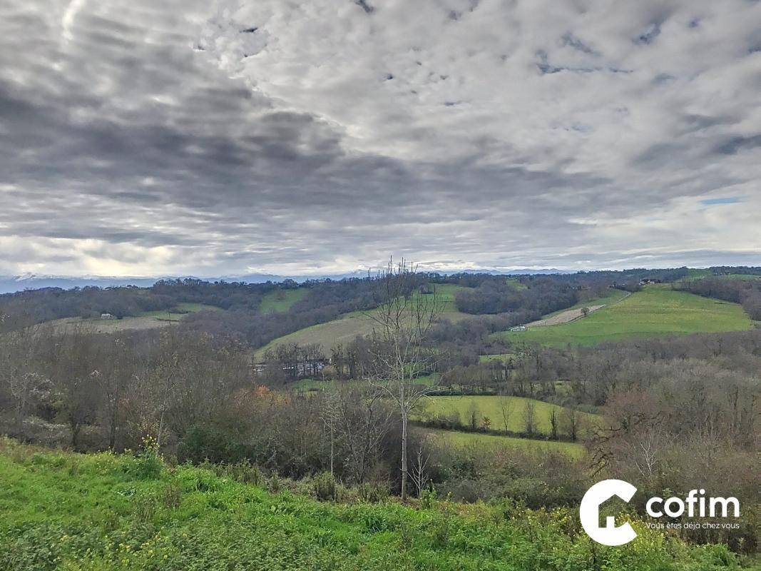Terrain seul à Lagor en Pyrénées-Atlantiques (64) de 5935 m² à vendre au prix de 40000€ - 2