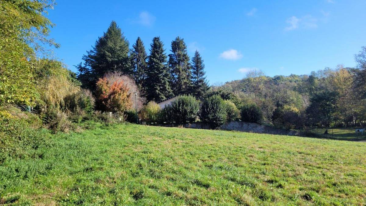 Terrain seul à Foix en Ariège (09) de 1207 m² à vendre au prix de 61000€ - 1