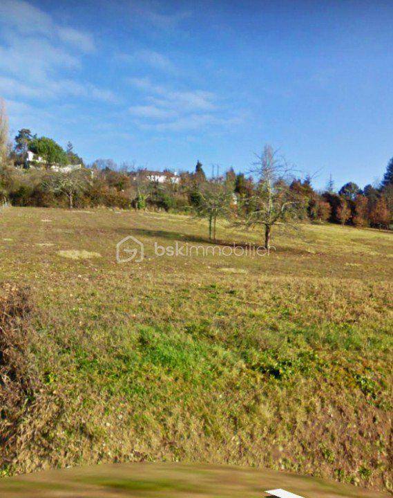 Terrain seul à Montcaret en Dordogne (24) de 2000 m² à vendre au prix de 45000€