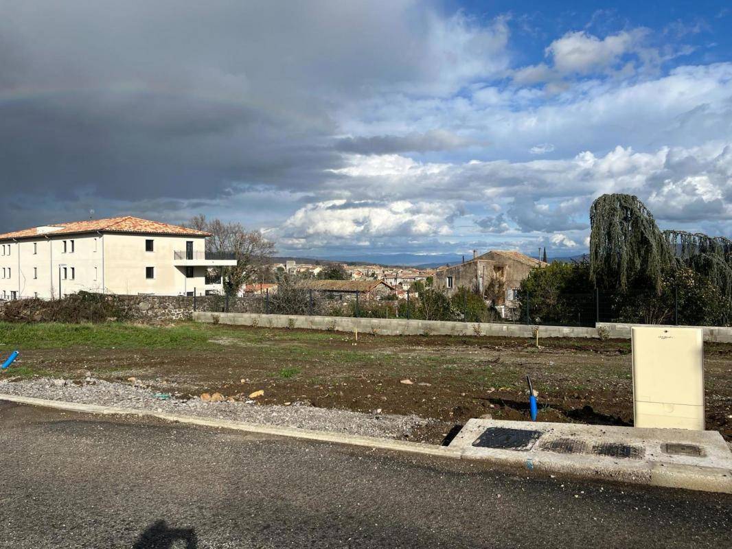 Terrain seul à Chomérac en Ardèche (07) de 293 m² à vendre au prix de 67000€ - 2